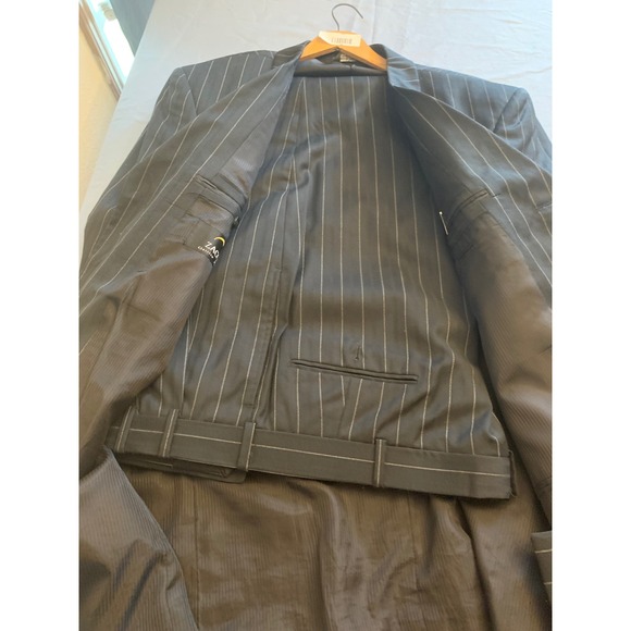 Zacchi Classico Italiana Mens 44L 39L Charcoal Pinstripe Wool Suit - Picture 2 of 8